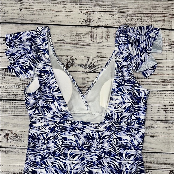 Rik Wil Blue and White One Piece‎ Swimsuit Sz. 1XL - Picture 9 of 12